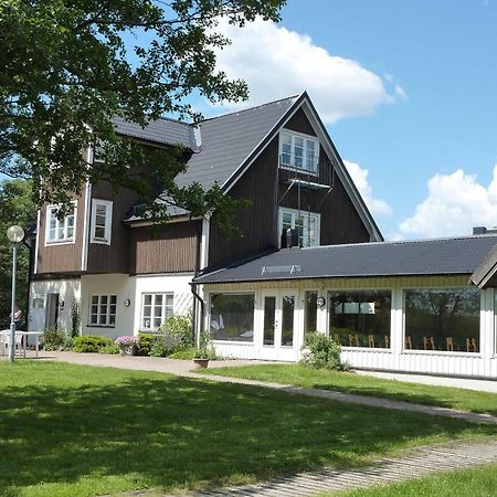 Hotell Sjoevillan Upplands-Väsby Dış mekan fotoğraf