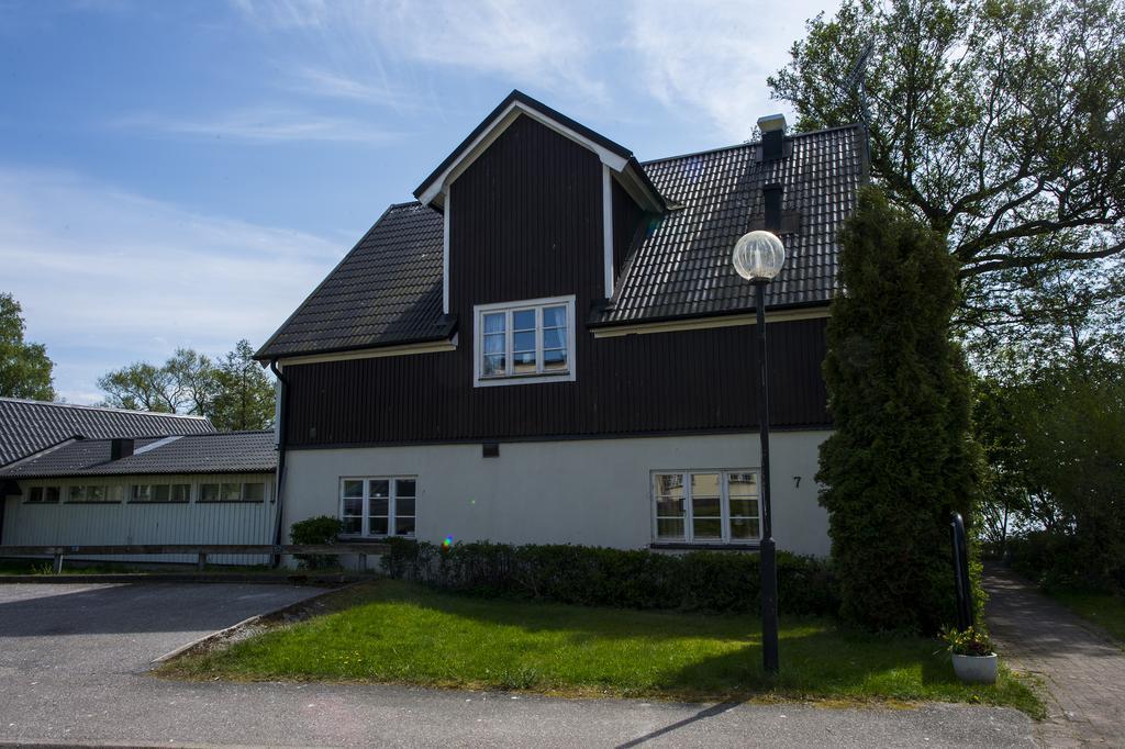 Hotell Sjoevillan Upplands-Väsby Dış mekan fotoğraf