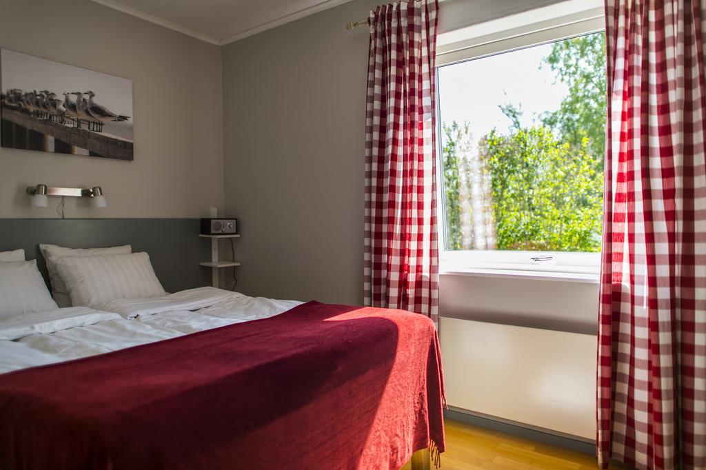 Hotell Sjoevillan Upplands-Väsby Dış mekan fotoğraf