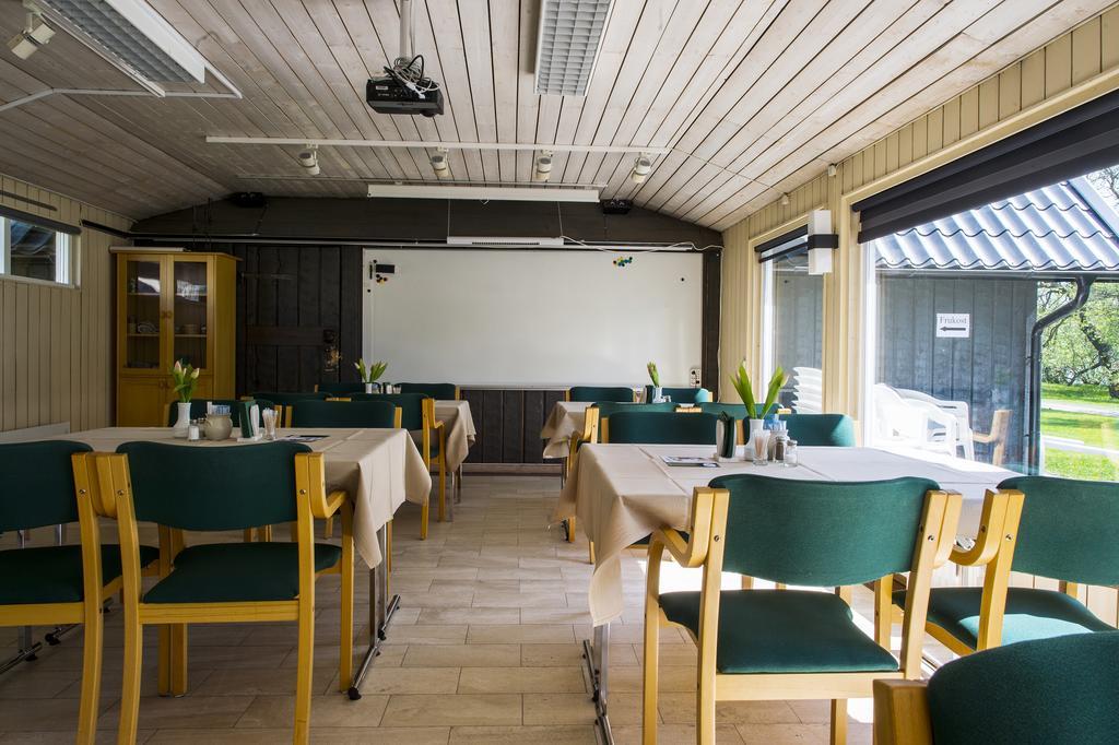 Hotell Sjoevillan Upplands-Väsby Dış mekan fotoğraf